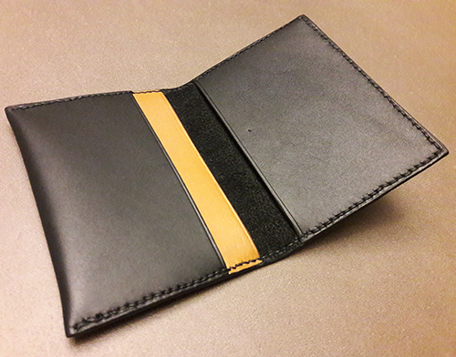 Porte cartes noir et jaune